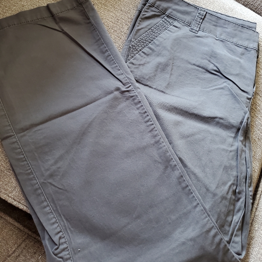 Maurices Gray Straight Leg Khakis 15/16